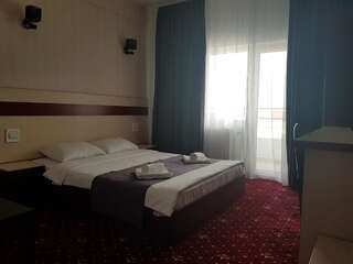 Отель Hotel Napoli,Mamaia Nord Мамайя Норд – Нэводари Двухместный номер с 1 кроватью и балконом-3